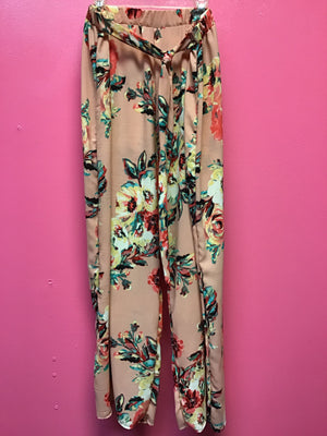 Peach Floral Trouser - Closets of Curves